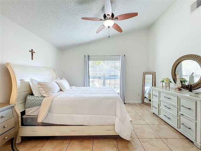 2364 WATER VIEW LOOP, Kissimmee, FL 34743