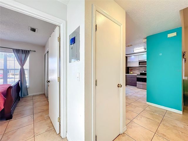 2364 WATER VIEW LOOP, Kissimmee, FL 34743