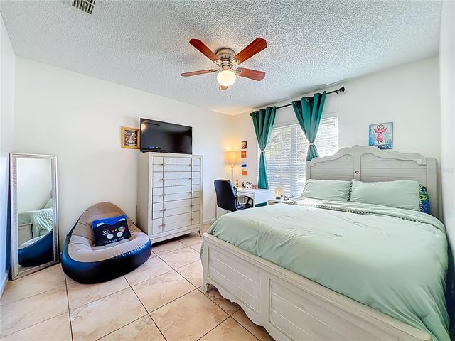 2364 WATER VIEW LOOP, Kissimmee, FL 34743