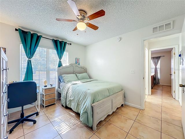 2364 WATER VIEW LOOP, Kissimmee, FL 34743