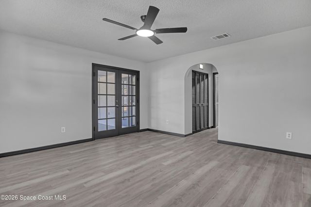 999 Castile Road SE, Palm Bay, FL 32909
