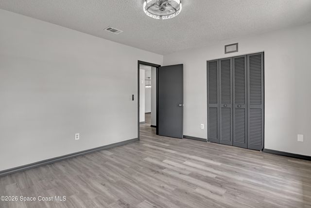 999 Castile Road SE, Palm Bay, FL 32909