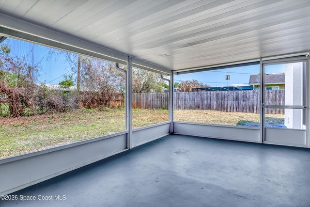 999 Castile Road SE, Palm Bay, FL 32909