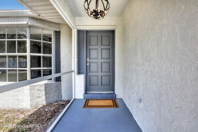 999 Castile Road SE, Palm Bay, FL 32909
