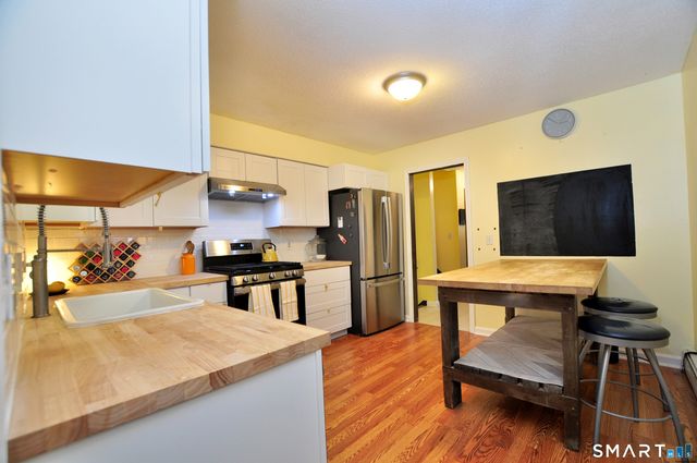 121 Wedgewood Drive, Torrington, CT 06790