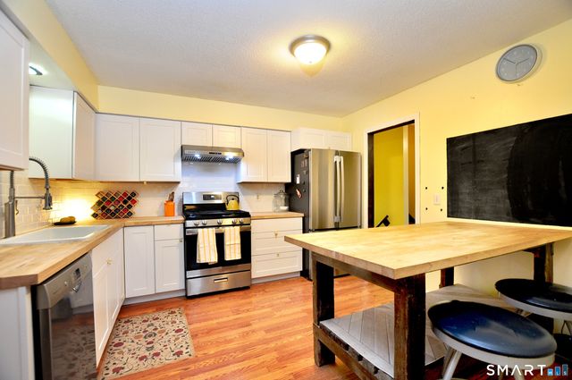 121 Wedgewood Drive, Torrington, CT 06790