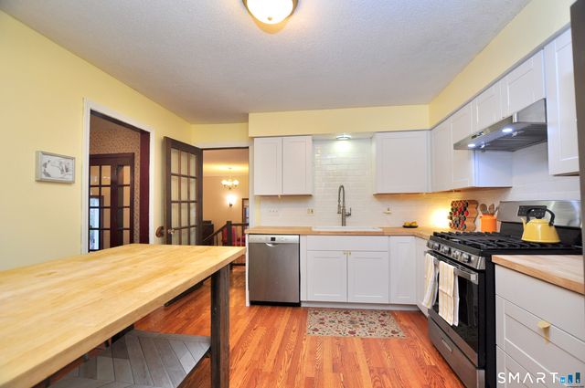 121 Wedgewood Drive, Torrington, CT 06790
