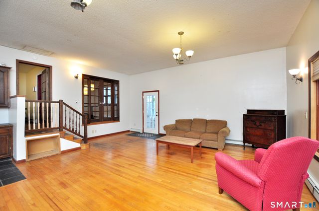 121 Wedgewood Drive, Torrington, CT 06790