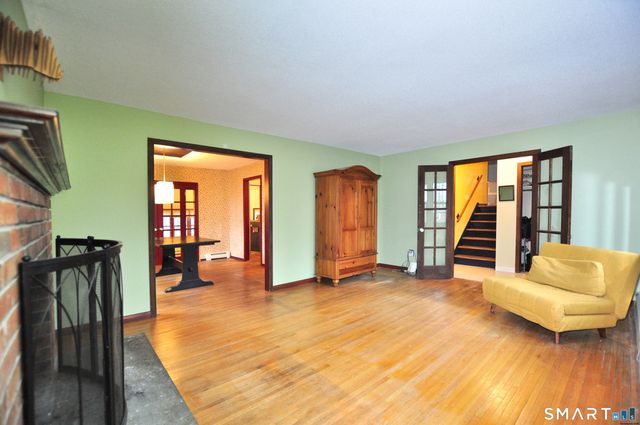 121 Wedgewood Drive, Torrington, CT 06790