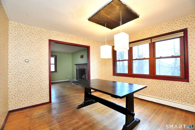 121 Wedgewood Drive, Torrington, CT 06790