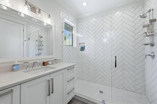 3913 ROBERTS POINT ROAD, Sarasota, FL 34242