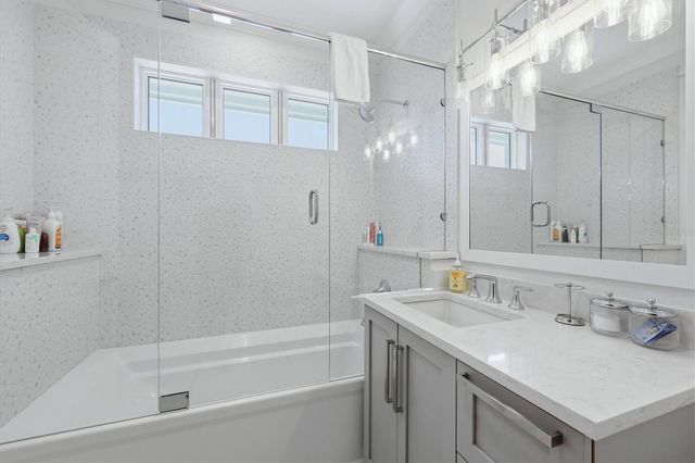 3913 ROBERTS POINT ROAD, Sarasota, FL 34242