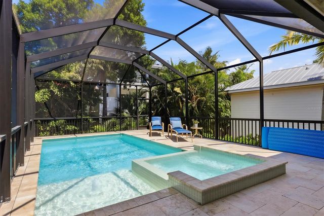 3913 ROBERTS POINT ROAD, Sarasota, FL 34242