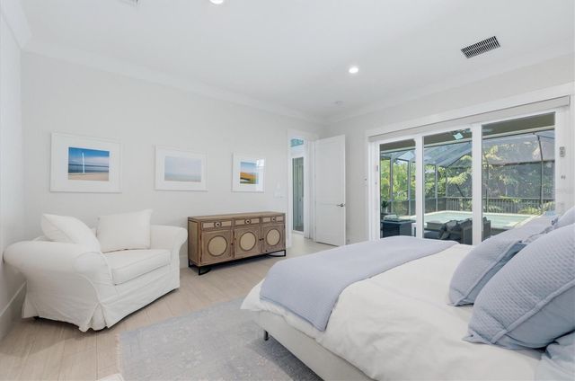 3913 ROBERTS POINT ROAD, Sarasota, FL 34242