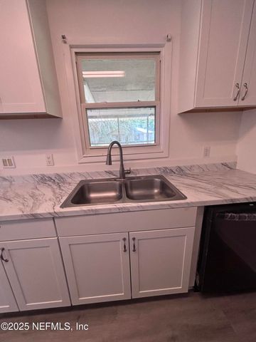 86313 CARDINAL Road, Yulee, FL 32097