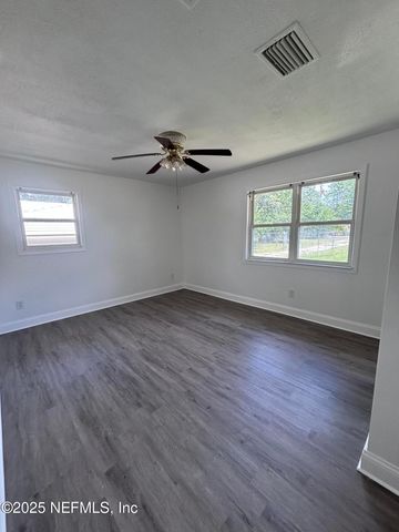 86313 CARDINAL Road, Yulee, FL 32097