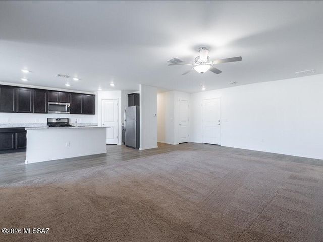 7548 W Portugal Place, Tucson, AZ 85757