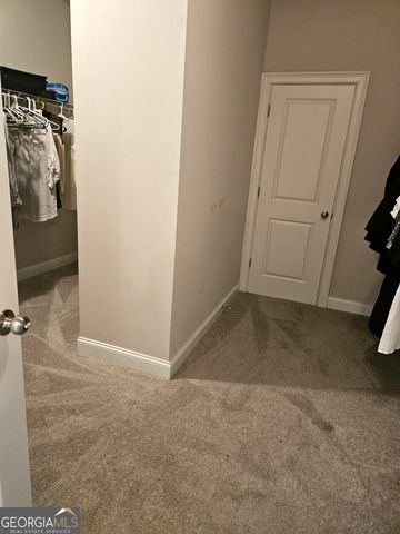 615 Birkdale Drive, Fairburn, GA 30213