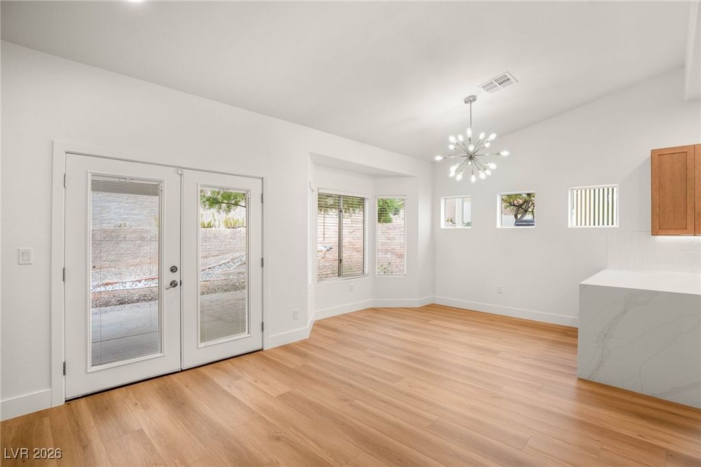 Image 8 of property listing at 2009 Emery Street, Las Vegas, NV 89134