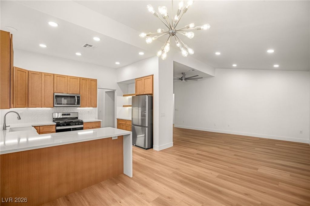 Image 9 of property listing at 2009 Emery Street, Las Vegas, NV 89134