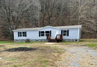 140 Edgewater Road, Elizabethton, TN 37643