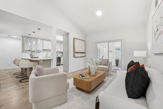 18660 Devon Avenue, Saratoga, CA 95070