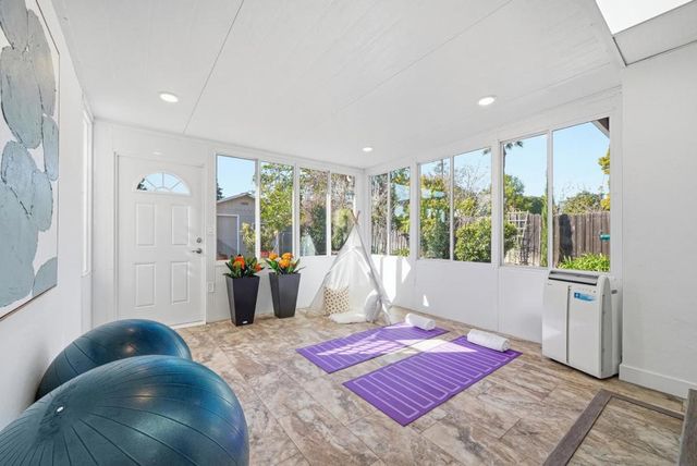 18660 Devon Avenue, Saratoga, CA 95070