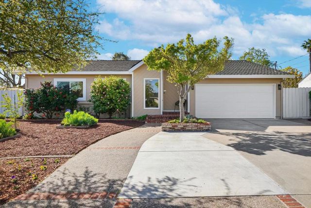 18660 Devon Avenue, Saratoga, CA 95070