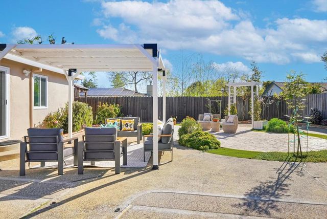 18660 Devon Avenue, Saratoga, CA 95070