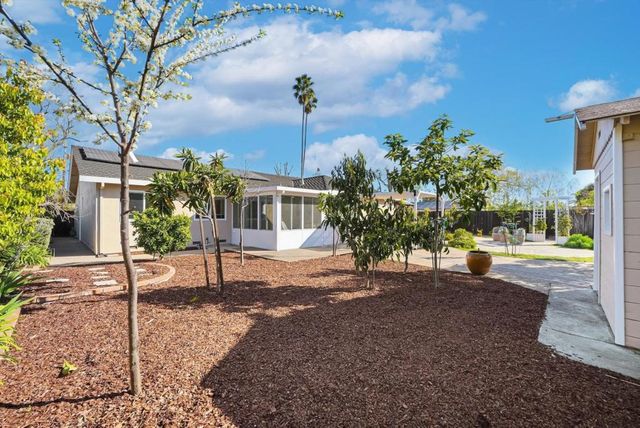 18660 Devon Avenue, Saratoga, CA 95070