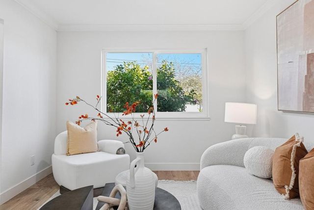 18660 Devon Avenue, Saratoga, CA 95070