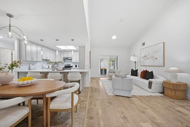 18660 Devon Avenue, Saratoga, CA 95070