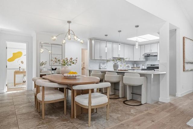 18660 Devon Avenue, Saratoga, CA 95070