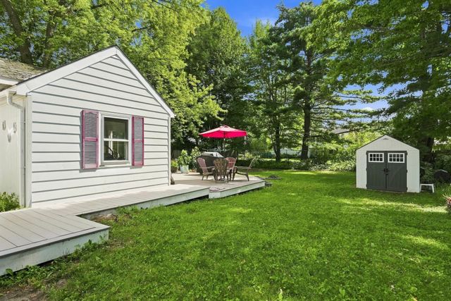 47 McIntosh Avenue, South Burlington, VT 05403