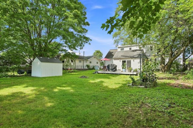 47 McIntosh Avenue, South Burlington, VT 05403