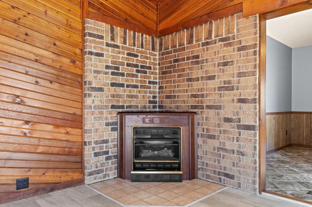 1710 Ashbriar Drive, Mountain Home, AR 72653