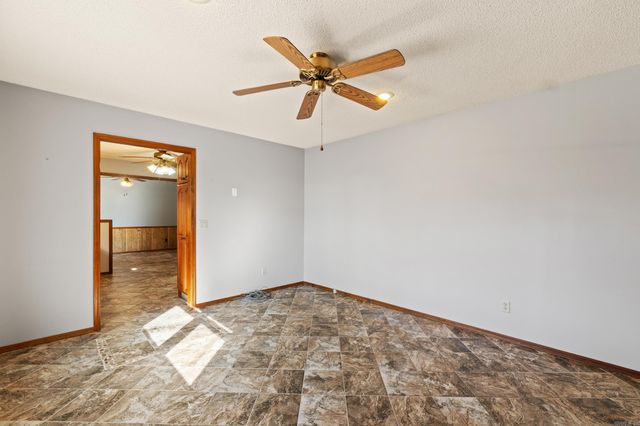 1710 Ashbriar Drive, Mountain Home, AR 72653