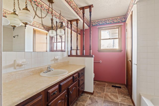 1710 Ashbriar Drive, Mountain Home, AR 72653