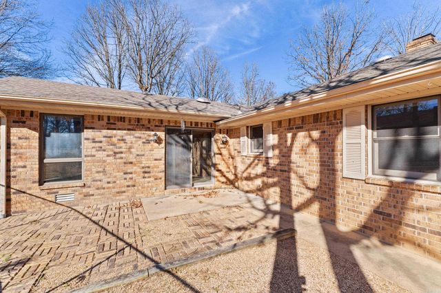 1710 Ashbriar Drive, Mountain Home, AR 72653
