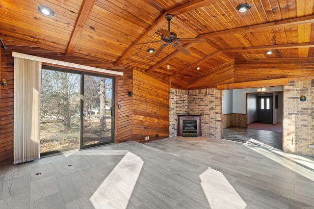 1710 Ashbriar Drive, Mountain Home, AR 72653