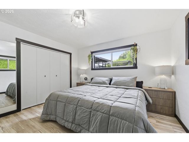 33192 WILKINS Rd, Eugene, OR 97408