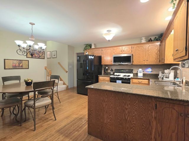 601 Lisson, New Lenox, IL 60451