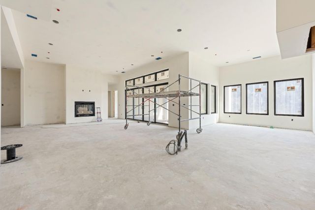 13016 Austin Forest Cir, Auburn, CA 95602