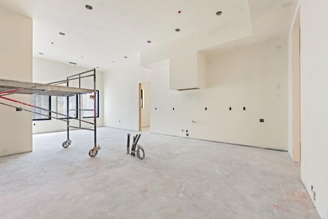 13016 Austin Forest Cir, Auburn, CA 95602