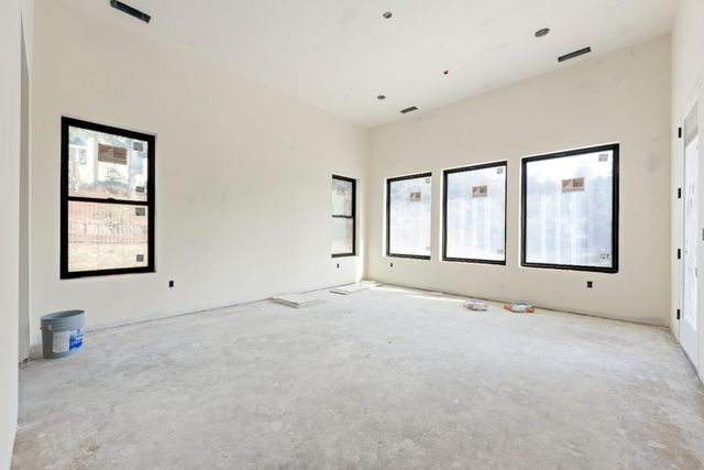 13016 Austin Forest Cir, Auburn, CA 95602