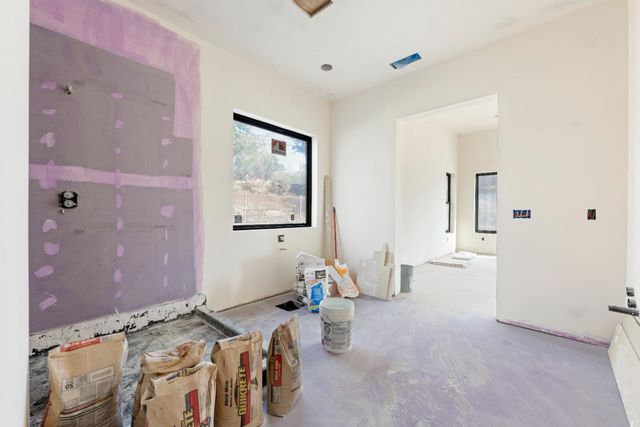 13016 Austin Forest Cir, Auburn, CA 95602