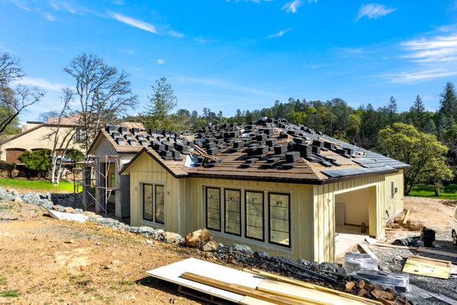 13016 Austin Forest Cir, Auburn, CA 95602