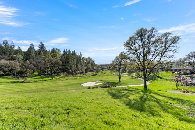 13016 Austin Forest Cir, Auburn, CA 95602