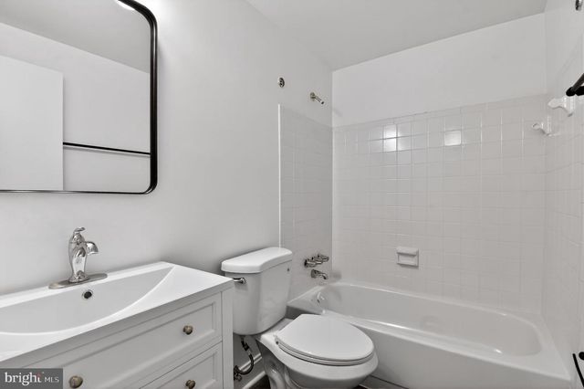 8912 CENTERWAY RD, Gaithersburg, MD 20879