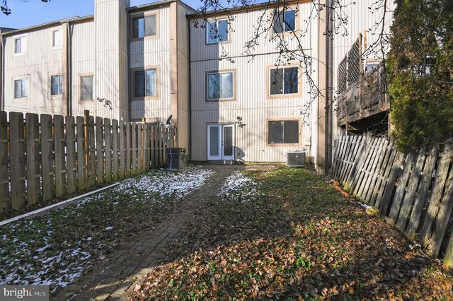 8912 CENTERWAY RD, Gaithersburg, MD 20879